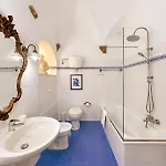 La Loggia Di Portica Residenza Storica Nel Centro Di * Assise