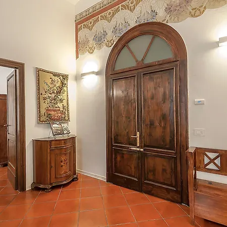 La Loggia Di Portica Residenza Storica Nel Centro Di