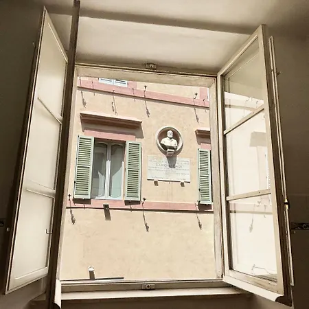 公寓 La Loggia Di Portica Residenza Storica Nel Centro Di 阿西西