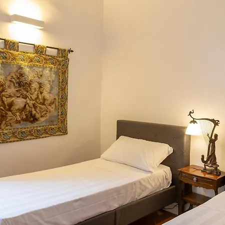 公寓 La Loggia Di Portica Residenza Storica Nel Centro Di 阿西西